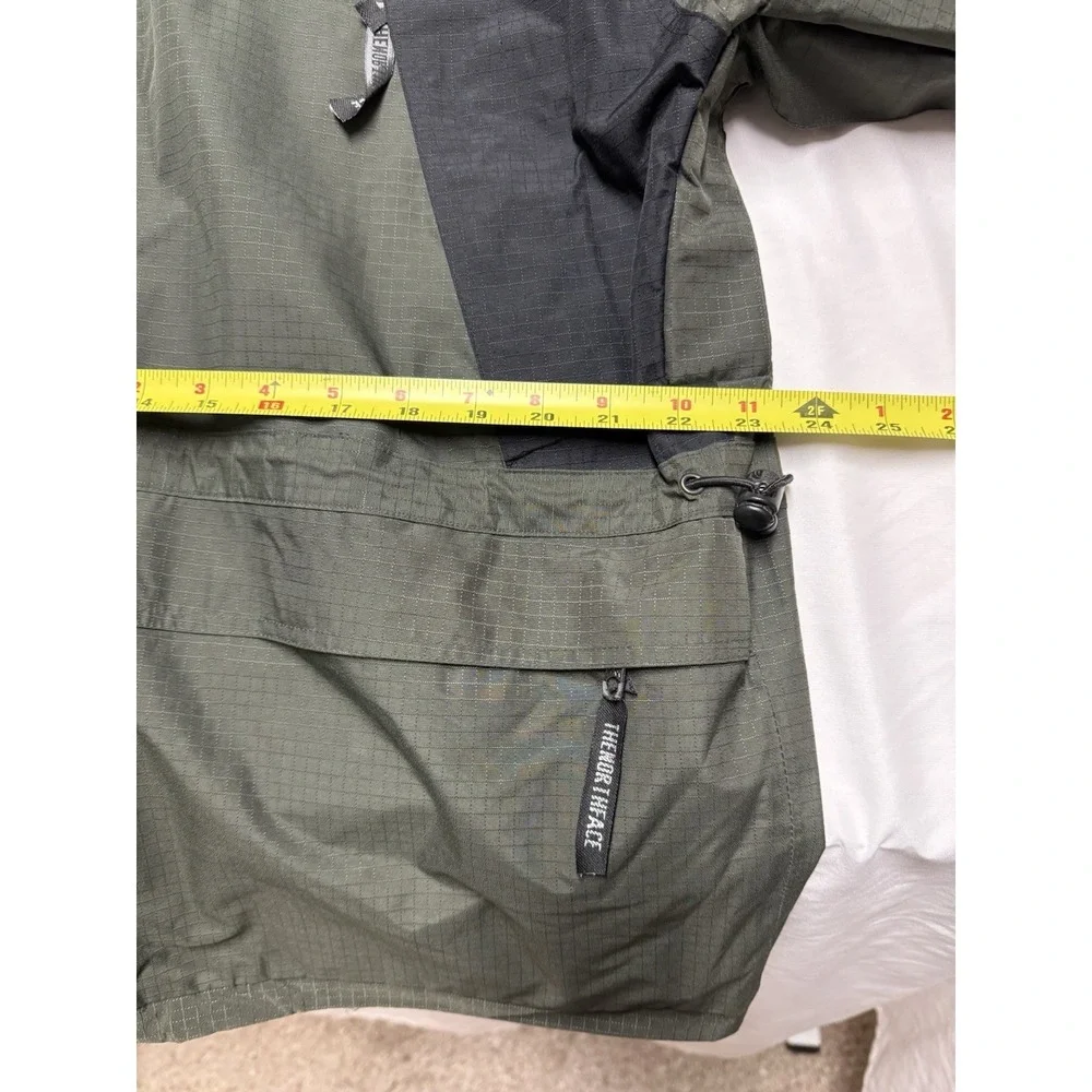vintage North Face Mountain Jacket Gore Tex Size large excellent condition shell